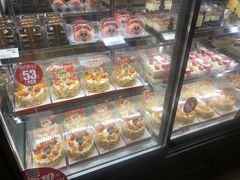 面包甜点陈列柜-味多美蛋糕(西安门店)