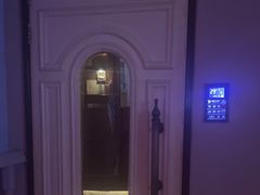 -骑士KTV(红谷滩万达店)