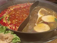 -巴卤社老火锅(财富店)