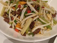 -刘胖子家常菜·蹄花焖藕(中南店)