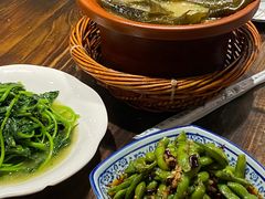 -董厨煨汤馆(车站路店)