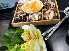 -野菌皇海景野生菌火锅(滨海大道店)