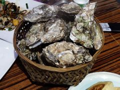高压锅竹笼蒸蚝-蚝堡海鲜·威海菜·海肠捞饭·烧烤·亚洲吃蚝公司(幸福门店)