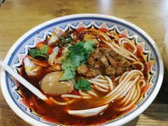-鑫花溪牛肉米粉(人民广场店)