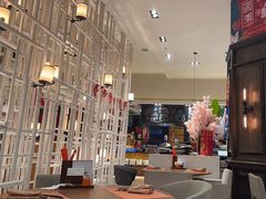 -松咖啡自助餐厅·松北香格里拉