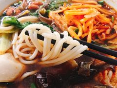 -丫丫桂林米粉(学府店)