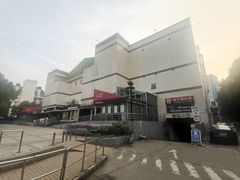-卜蜂莲花(杨高南路店)