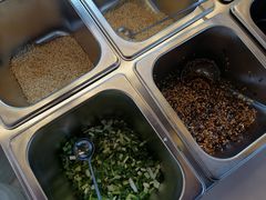 自助小料台-胡大怪手工酸辣粉(安亭店)