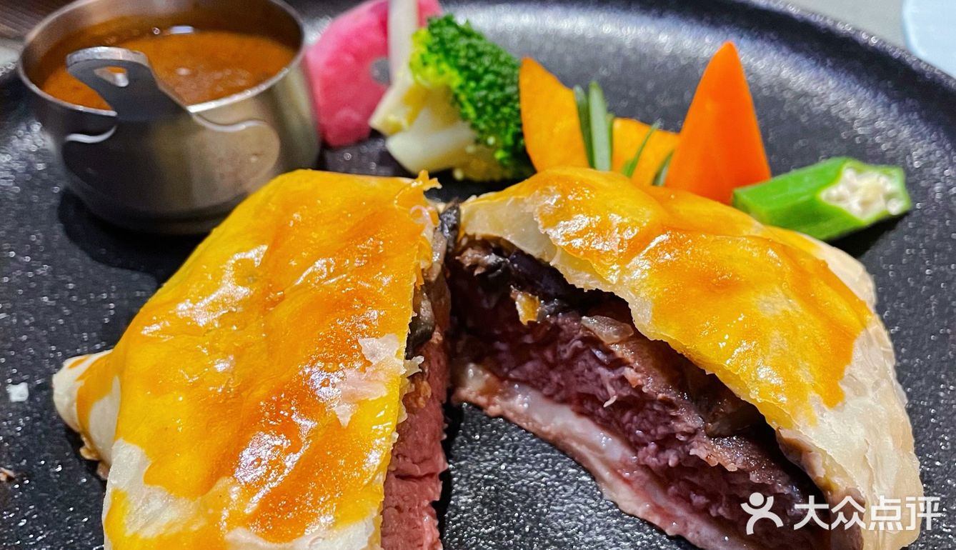 重庆探店｜解放碑高空江景旁吃西餐两人才298💰