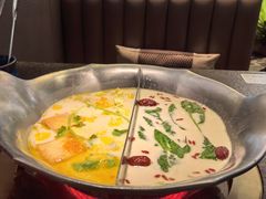 -湊湊火锅·茶憩(上海合生汇店)