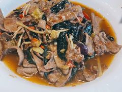 -自贡盐帮菜·玩辣餐厅(樱花园西街店)