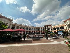 -佛罗伦萨小镇广佛名品奥特莱斯(疏港路店)