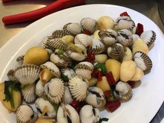 -胡须佬鸡煲四季火锅店(石厦西村直营店)