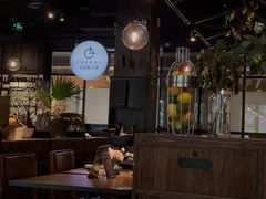-Carbon莫卡哆·意大利复古集市餐厅(杭州大厦店)