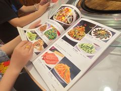 -人民公社铁锅炖·东北菜(卫国道店)