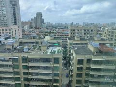 -华海酒店(茂名高铁站店)