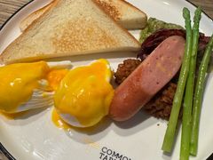 -Common Table · Brunch & Coffee