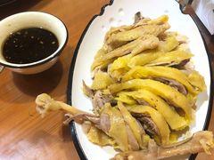 -杭州六谷生态休闲农庄有限公司