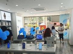 -荣耀授权专卖店(黄浦浙江中路店)