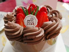 -花花卷卷·鲜食蛋糕(静安久光百货店)