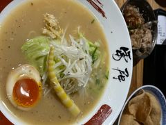 肥牛拉面-雷门拉面·现熬骨汤(凯德来福士店)