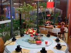-刘姐啤酒鱼民族演艺餐厅(西街总店)