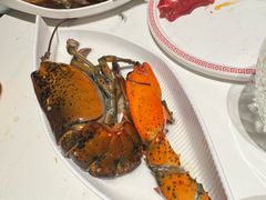 -雍容荟帝王蟹活龙虾展台自助(IFS黑金店)