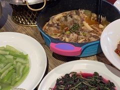 -香山湖家家宴(中山陵店)