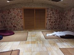 -碧中海汤泉汗蒸酒店