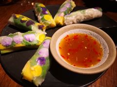 -The ROOF (通盈中心店)