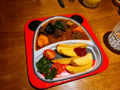 -JINNS锦时 steak&pizza(浸信会礼拜堂旧址店)