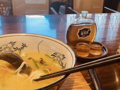 -芸南道·过桥米线(昆明老街旗舰店)