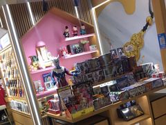 -新田360广场(上海华侨城店)