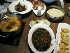 -龙聚德北京烤鸭(沙坪坝华宇A馆店)