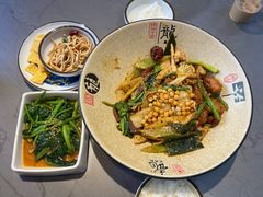 -集草轩·重庆麻辣烤鱼(西湖道店)