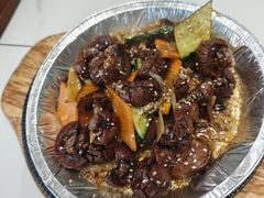 -三江源美食城