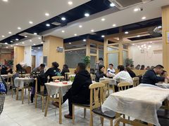 大堂-江城燕子大排档(江汉路步行街店)