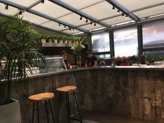 -HIGH FIVE哈福手工汉堡(桂林路店)