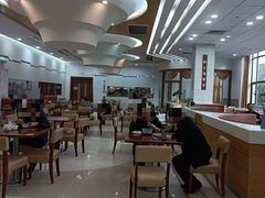 -福寿康·医院护工·住家陪护(虹口一店)