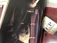 -文艺复兴百货(米兰大教堂广场店)