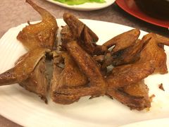 -围龙屋客家食府(福田店)