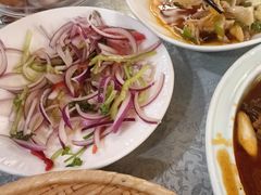 新疆老虎菜-汗腾格里·风味餐厅(新疆驻京办店)