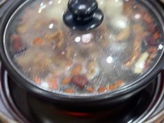 -濠轩阁特色生蚝火锅(水湾路店)