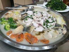 -旭璟酒家·传统粤菜·湘菜(逸景路店)