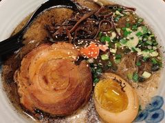 博多拉面-雷神拉面(财富中心玉米楼店)