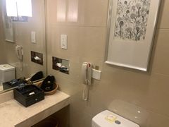 -无锡鼎尚皇冠酒店