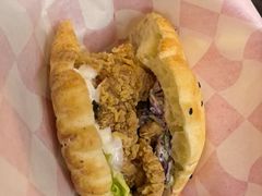 -塔斯汀中国汉堡(中骏世界城)