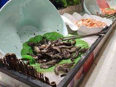 -四囍码头海鲜烧烤自助火锅(外滩南京东路悦荟广场店)