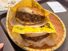 -穆得·老周家牛肉烧饼(普利街店)