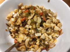 小笋炒泡菜-费大厨辣椒炒肉(万家丽一店)